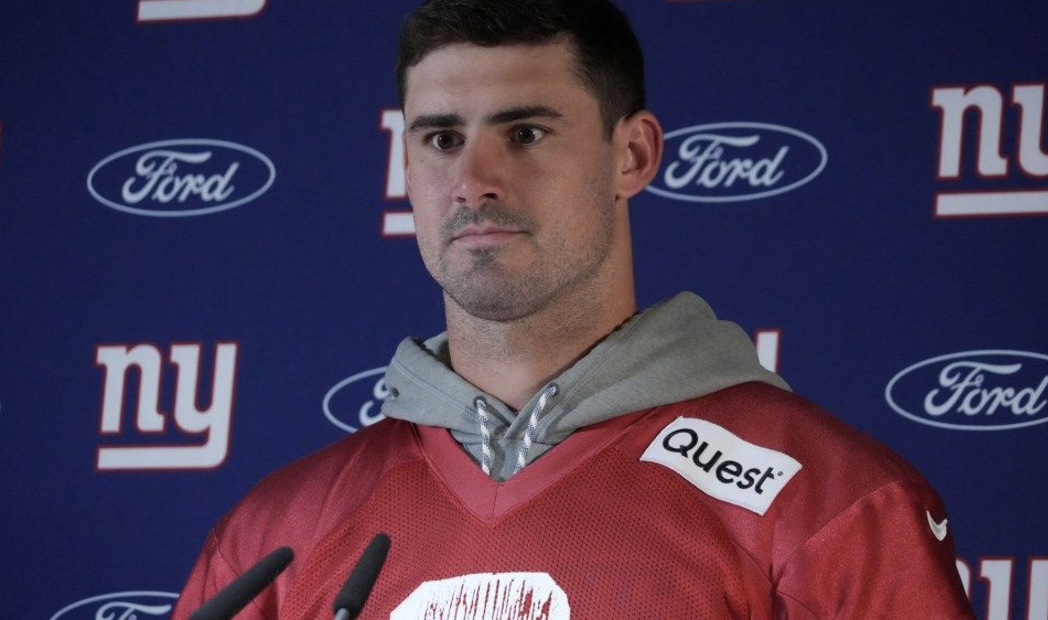 表现出色 表现出色