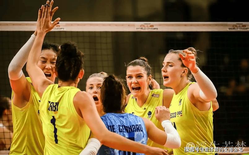 “多家俱乐部竞相追逐加比!全能主攻炙手可热,朱婷加比身价齐飞” “多家俱乐部竞相追逐加比!全能主攻炙手可热,朱婷加比身价齐飞”