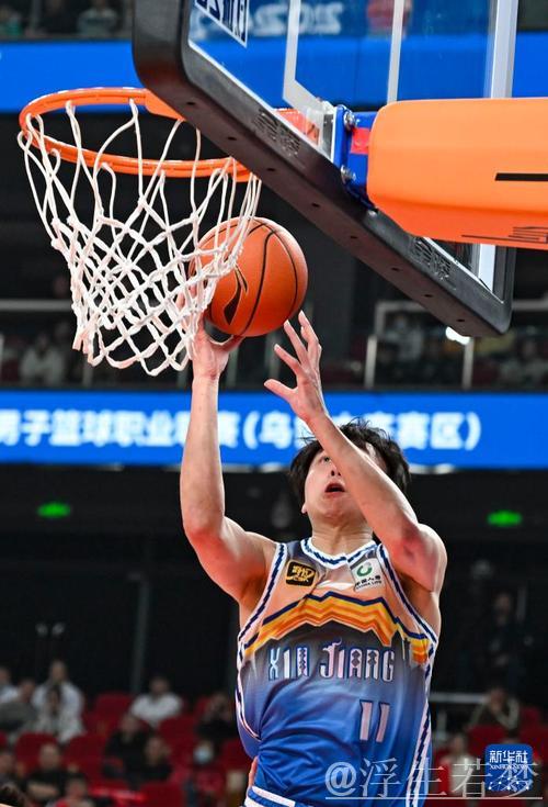 新疆伊力特喜迎首胜,团队篮球立大功 新疆伊力特喜迎首胜,团队篮球立大功