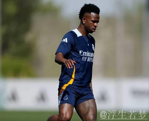 皇马拒绝威尼修斯3000万欧年薪要求,2026年或将其出售 皇马拒绝威尼修斯3000万欧年薪要求,2026年或将其出售