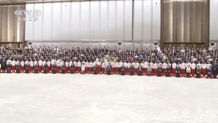 习近平会晤全国群众体育和体育系统先进集体及个人代表 习近平会晤全国群众体育和体育系统先进集体及个人代表